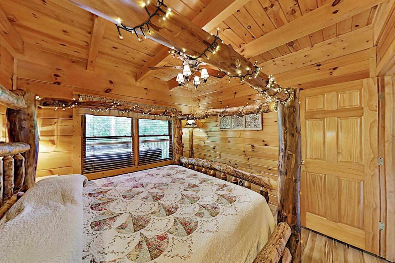 Happy Bear Hollow Sevierville Exterior photo